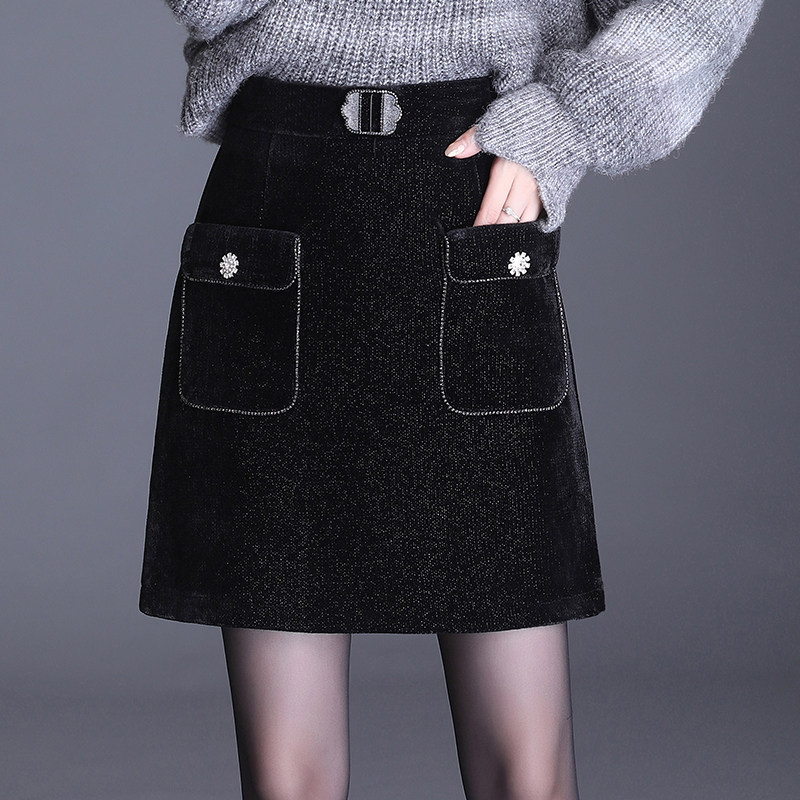 a字短裙半身裙女2021新款韩版显瘦包臀裙防走光裤裙一步裙秋冬裙