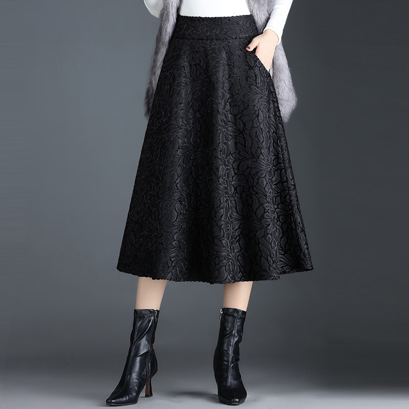 黑色植绒a字裙女秋冬2025新款高腰半身裙子中长垂感遮胯大摆伞裙