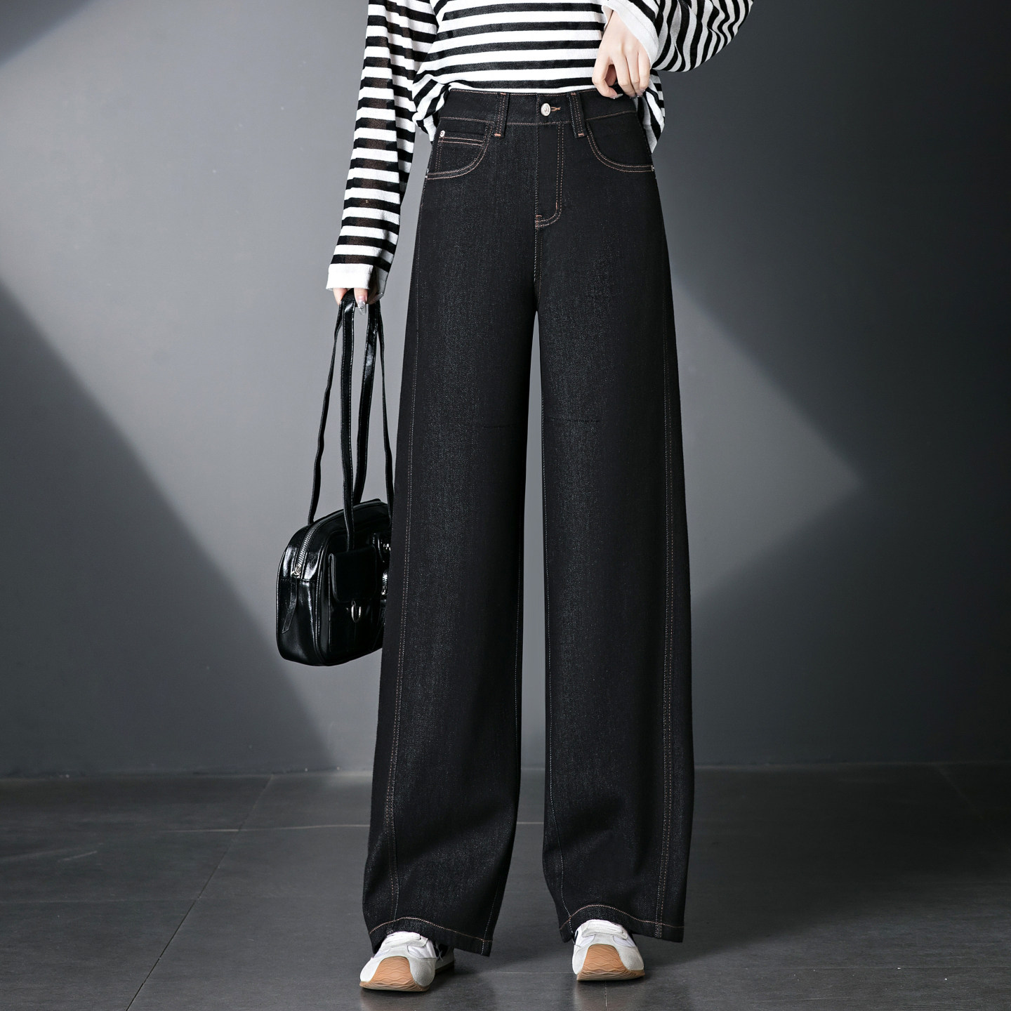 2026春夏新款气质高级感高腰弯刀牛仔裤女宽松显瘦百搭阔腿长裤