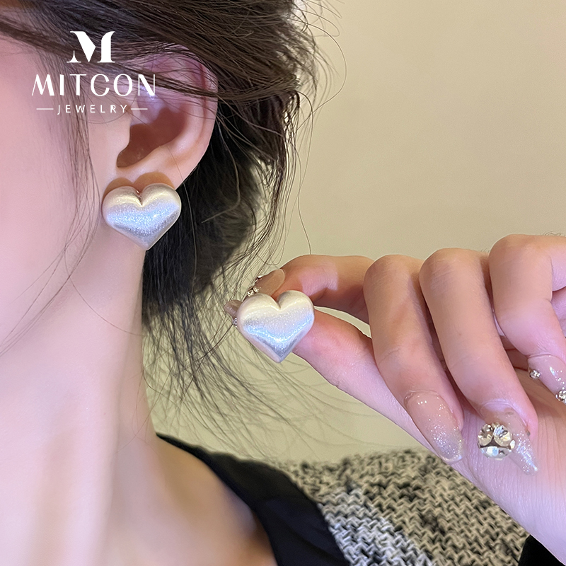 棉条虫日韩合金女银色拉丝爱心