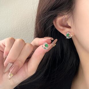 森系百搭绿光常春藤耳钉女小众设计高级感猫眼石网红ins耳饰品女