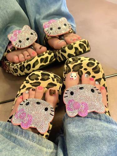 厚底增高海边外穿豹纹人字拖可爱