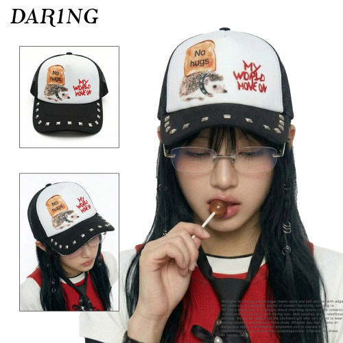 夏季多色铆钉刺猬显脸小鸭舌帽