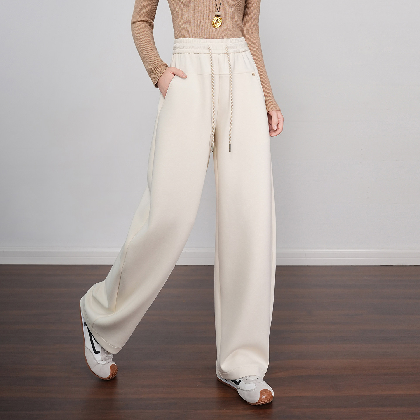 窄版运动直筒阔腿裤女2025新款秋季垂感高腰宽松休闲裤高腰显瘦