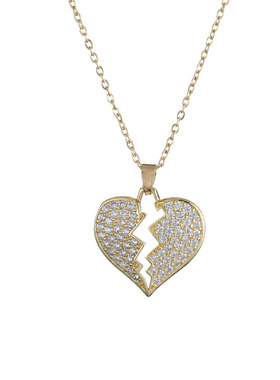 项链女欧美跨境新款小众设计心形吊坠铜镀金微镶锆石时尚气质项链