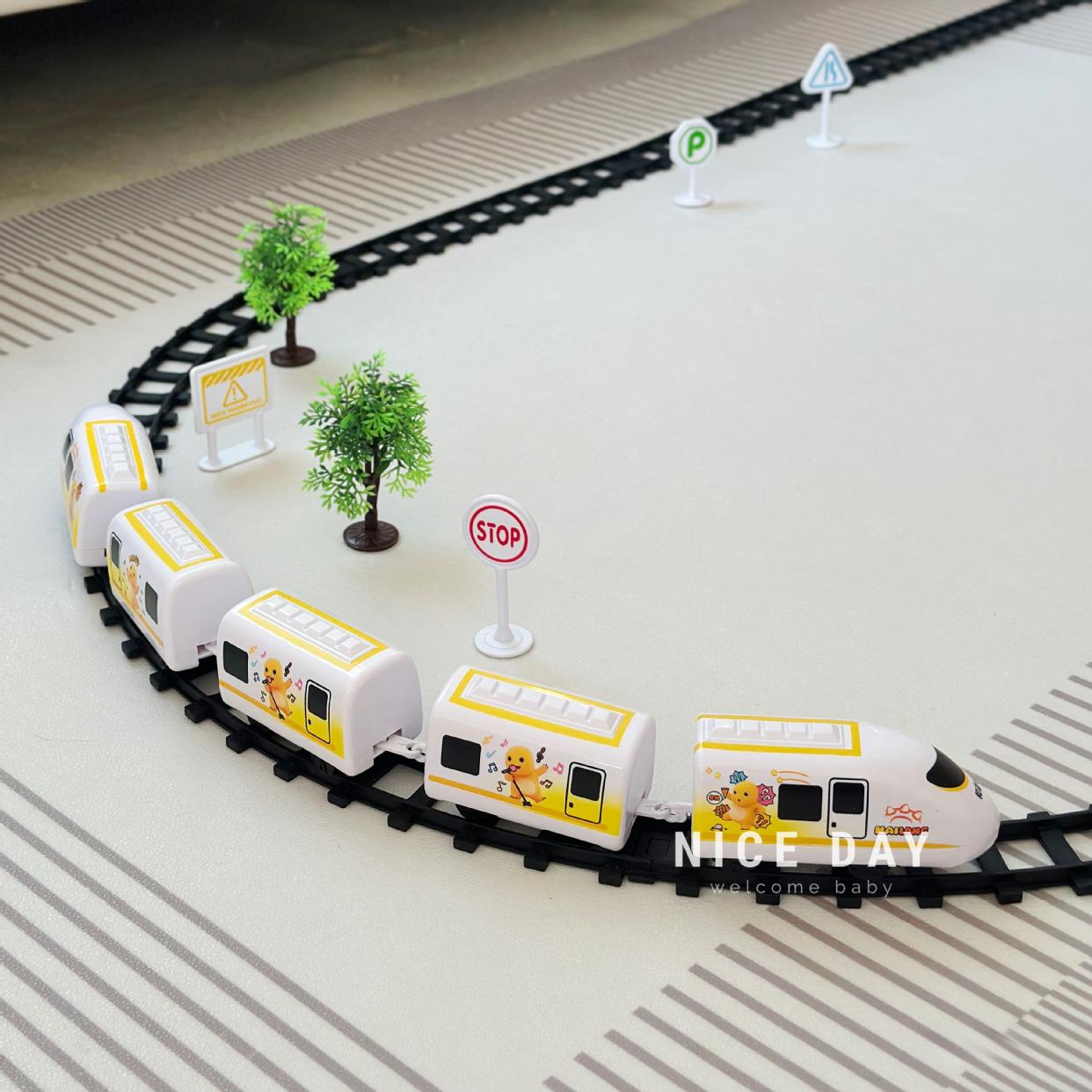 韩国ins儿童男孩高铁玩具车电动轨道动车组列车小火车模型礼物