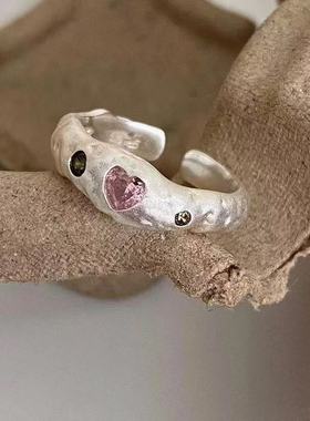 S925银爱心粉色锆石戒指