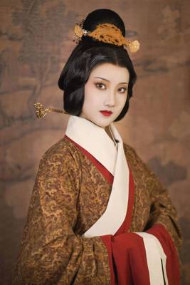 怀谷居正品马王堆复原汉服