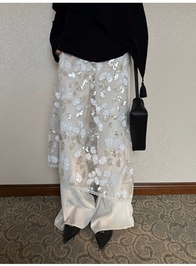 VIKTORIA 高品质假日胶囊系列新品 立体花朵搭片松紧腰灯芯绒长裤