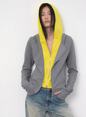 RARELY 假两件连帽斜襟撞色卫衣 深灰柠黄/浅灰黑灰条纹