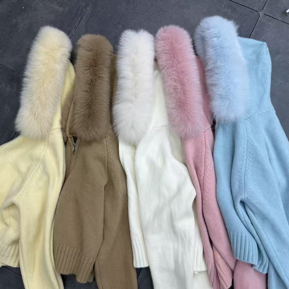 海宁女士时尚狐狸毛针织连帽皮草针织毛衣防风外套