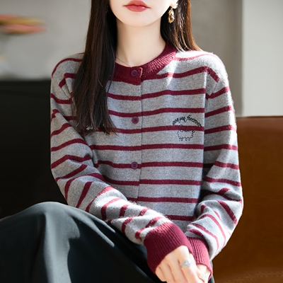 2026新款时尚减龄条纹针织开衫外套女洋气大码女装上衣秋冬毛衣