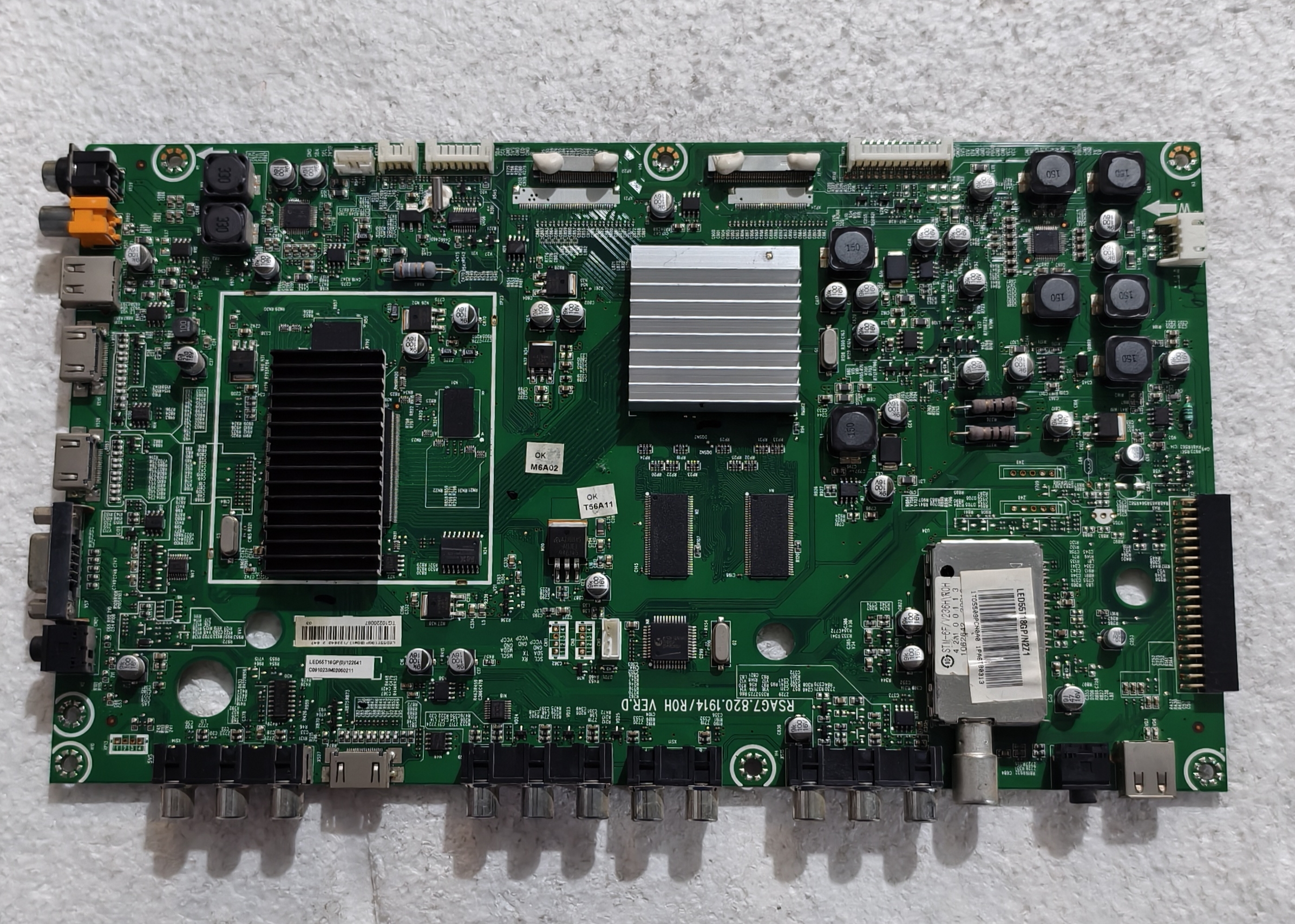 原装海信LED55T18GP液晶电视主板RSAG7.820.1914屏LTA550HF03测好
