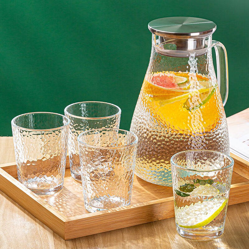 青苹果轻奢大容量耐热冷水壶硼硅无铅玻璃水壶玻璃杯竖纹耐热可加高性价比高么？