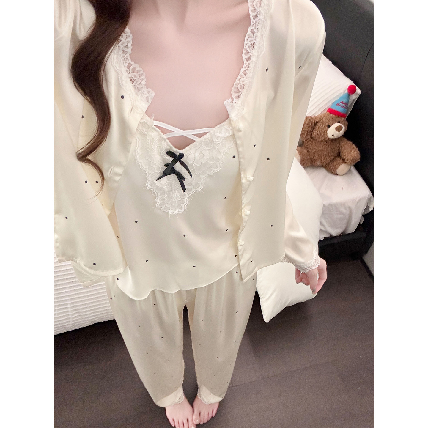 HEARMES 甜美波点带胸垫冰丝吊带睡衣女长袖三件套春秋纯欲家居服