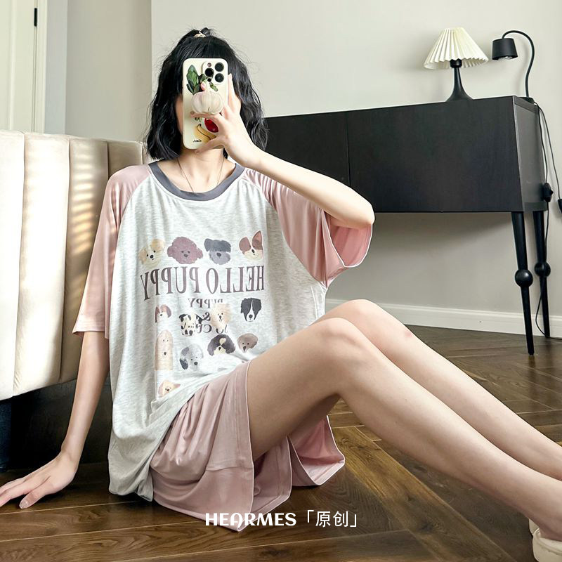 HEARMES卡通莫代尔睡衣女