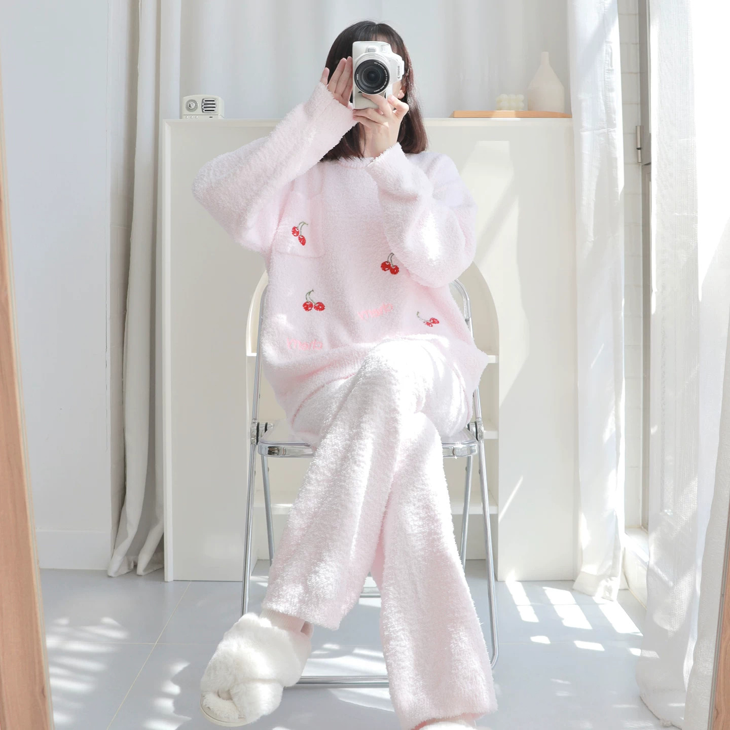 HEARMES 樱桃半边绒睡衣女款秋冬季加厚珊瑚绒可外穿家居服套装