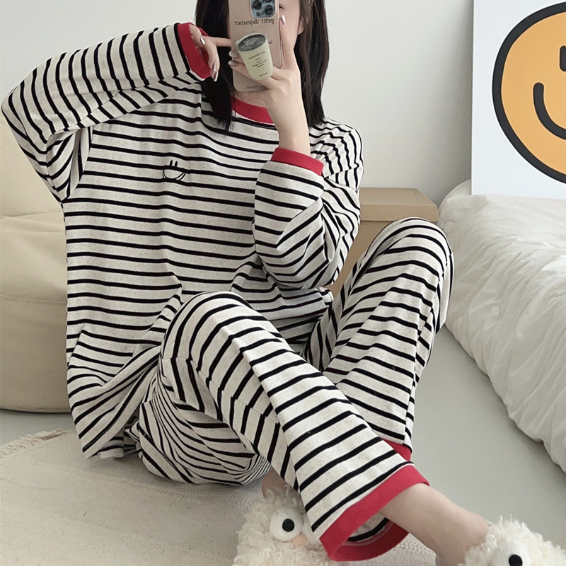HEARMES条纹笑脸纯棉睡衣女