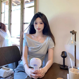 T恤上衣女 Y.JIA伊嘉不规则设计感扭褶领柔软显瘦莱赛尔百搭短袖