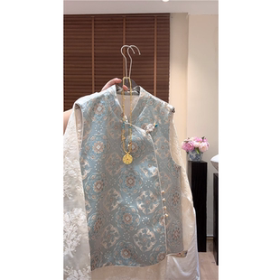 “菀菀”2025春款高端年轻款新中式宝相花国风宋锦上衣马甲背心女