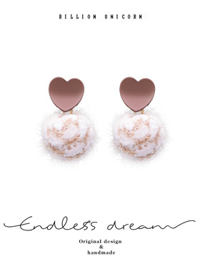 Pinku爱心耳钉秋冬毛球耳环法式慵懒风复古甜美耳环简约耳饰