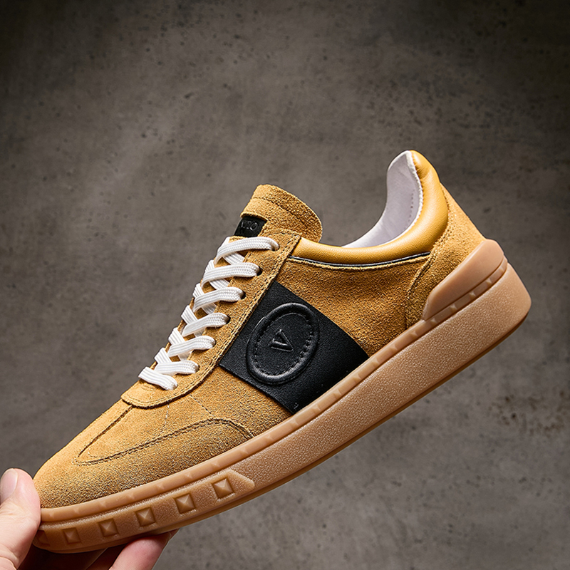 2025秋季新款德训鞋男真皮拼接时尚潮牌休闲鞋铆钉高级感系带板鞋