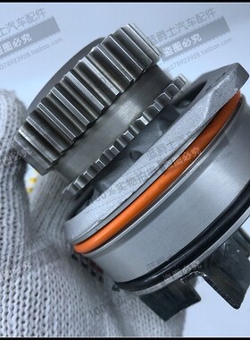 Q50Q60Q70 QX50 QX70 G25G35G37  FX35 FX45 350Z发动机冷却水泵