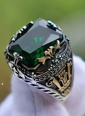 New men's luxury ring personalized retro domineering green g
