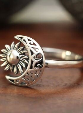 Vintage Simple Moon Sun Ring for Women Creative Delicate Ant