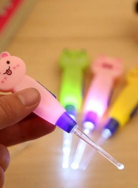 Baby Care Ear Cleaner LED Flashlight Earpick Remove Ear Wax