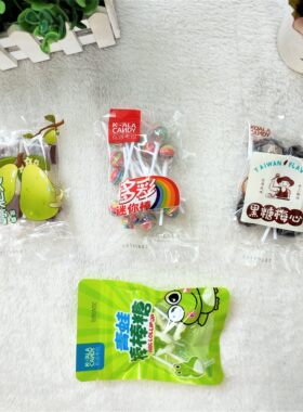 有派考拉多彩迷你棒黑糖梅心棒棒糖秋梨膏棒糖青蛙棒棒糖果小包装
