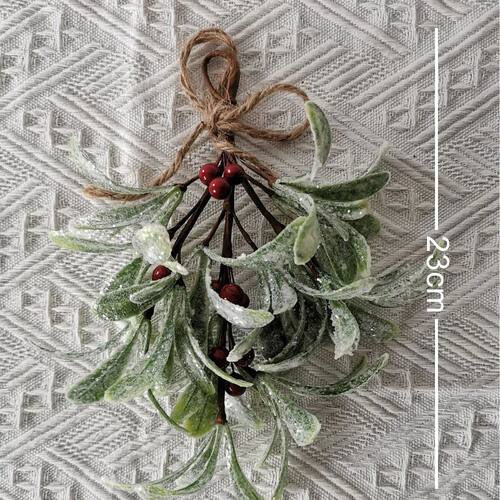 23cm Christmas Artificial Mistletoe Hanging Decoration with