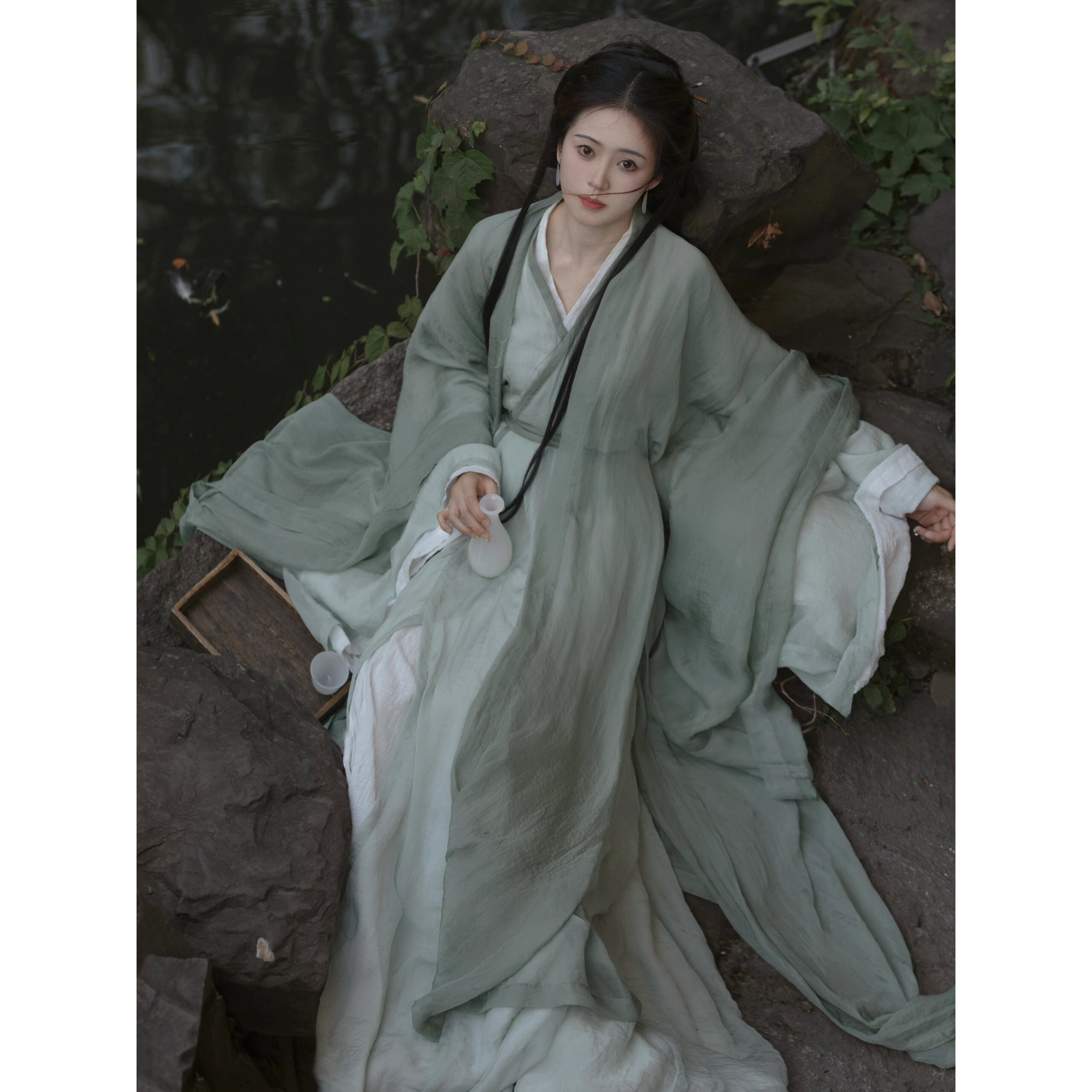 清冷系绿色魏晋风汉服古装女2024新款春夏晋制交领大袖衫古风女装