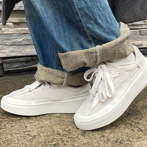 Adidas阿迪达斯男女简约风防滑耐磨舒适运动休闲鞋板鞋 ID6228