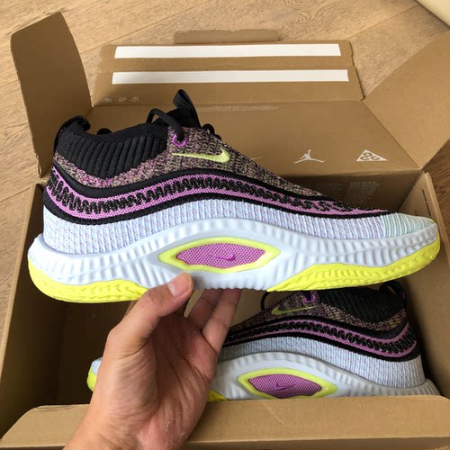 Nike耐克COSMIC UNITY 3 EP男士训练实战耐磨篮球鞋 DV2770-500