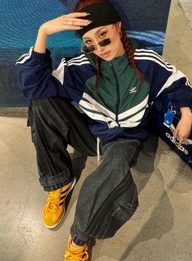 阿迪达斯三叶草男士休闲运动连帽时尚复古透气夹克外套 JM7261