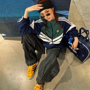 阿迪达斯三叶草男士休闲运动连帽时尚复古透气夹克外套 JM7261