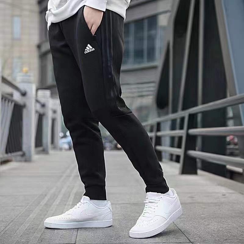 Adidas阿迪达斯长裤女新款加绒加绒跑步训练运动束脚休闲裤IB2772