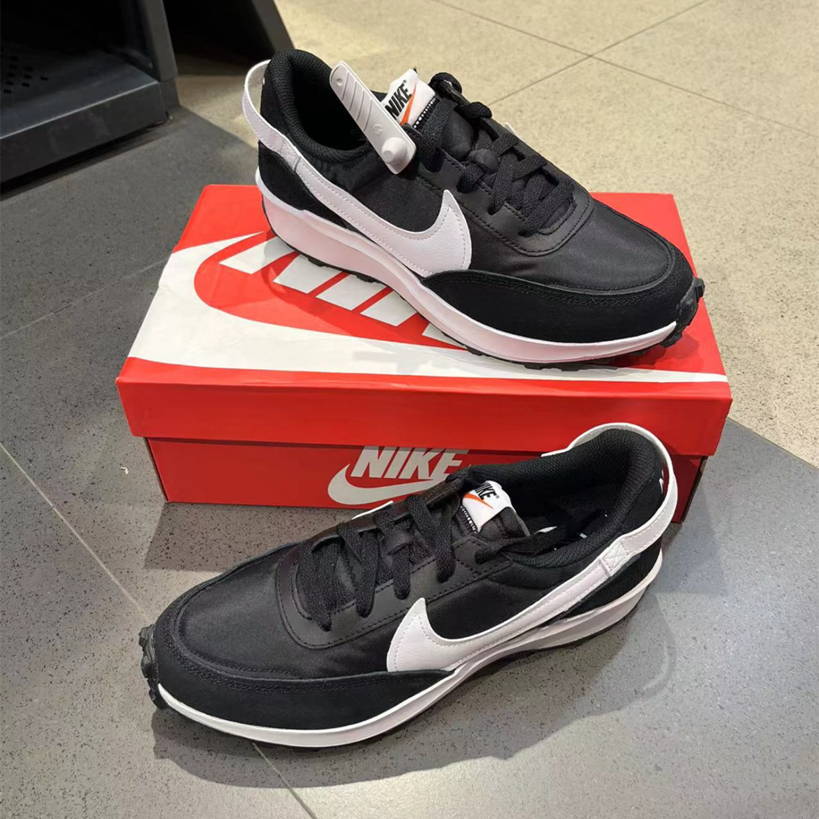 耐克Nike男子华夫鞋通勤运动减震防滑耐磨休闲慢跑鞋DH9522-001