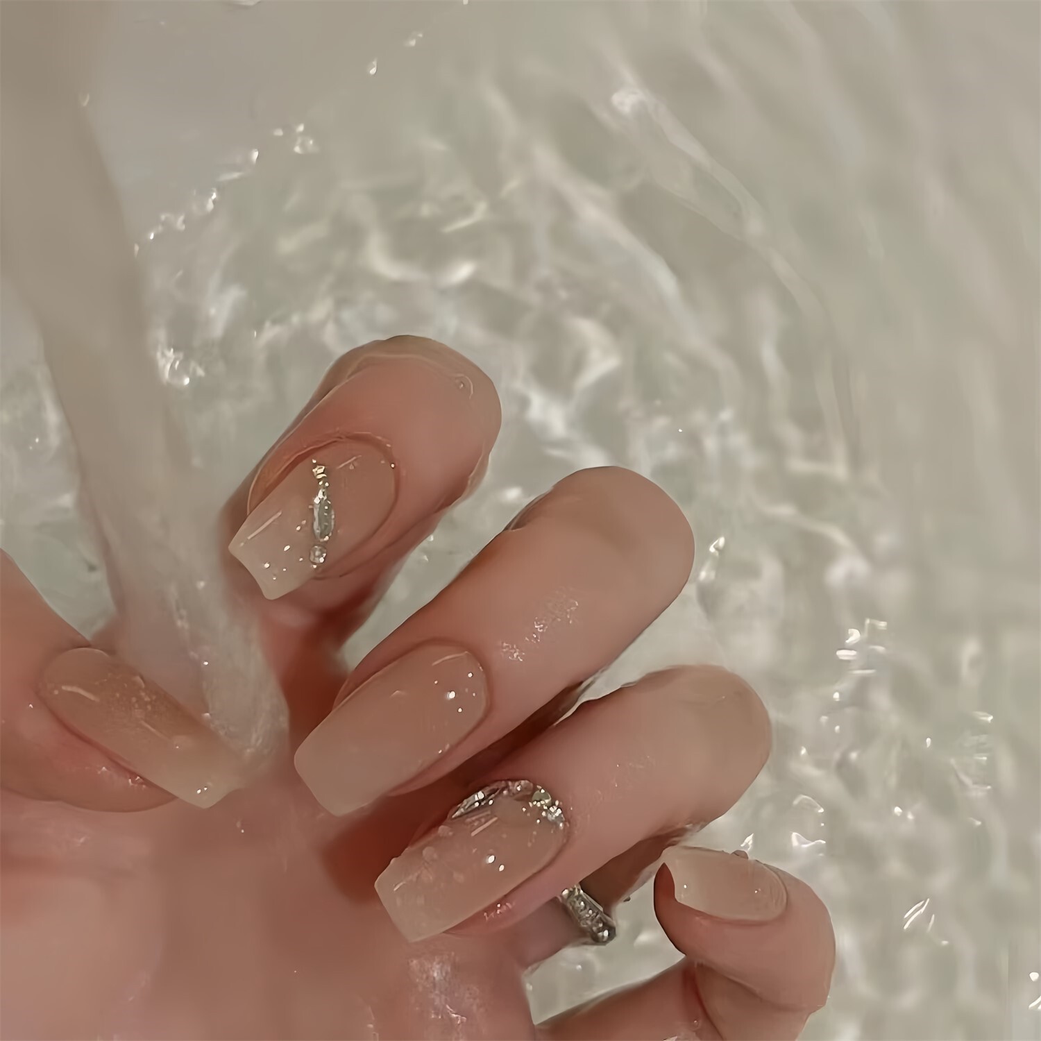 婚纱甲冰透裸色穿戴甲