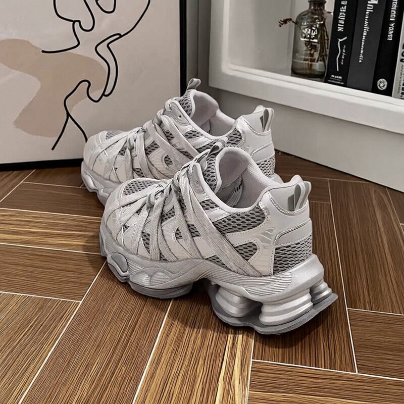 9cm内增高老爹鞋女2025新款秋冬厚底松糕小个子显脚小休闲运动鞋