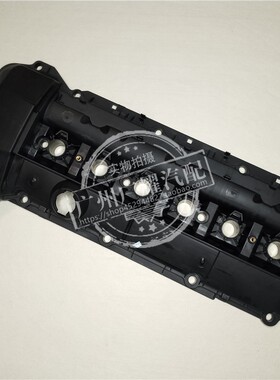 适配宝马5系E46 E39 E38 X5 520i 530 525 325 728il M54气门室盖