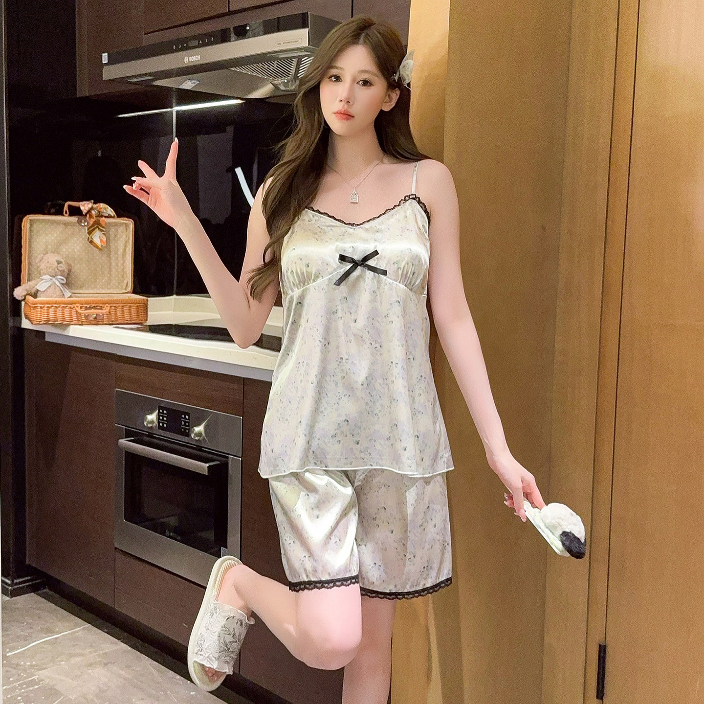 冰丝睡衣女夏季薄款吊带短裤套装