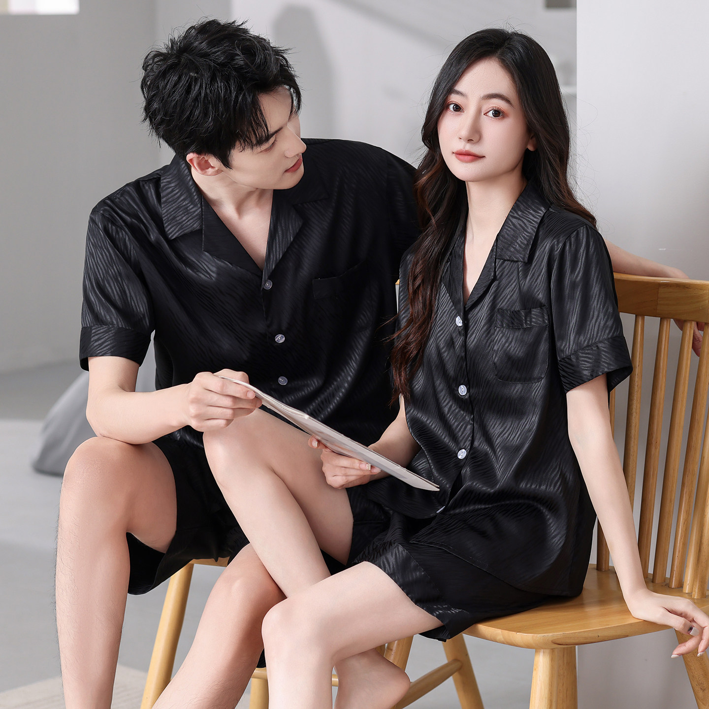 男士夏季短袖薄款冰丝睡衣情侣夏天高级感简约女士丝绸家居服套装