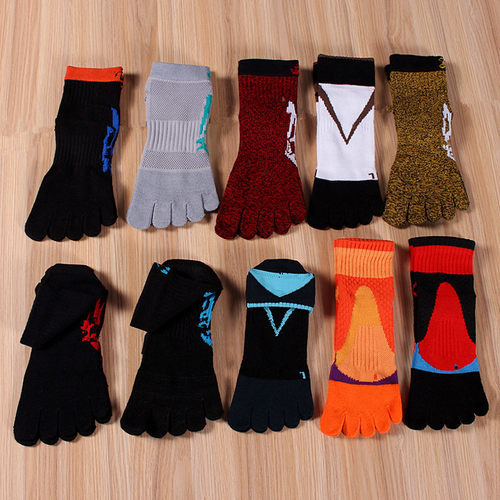 外贸户外速干徒步健身运动五指袜