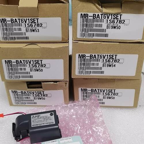 MR-BAT6V1SET。全新原装正品。三菱伺服用电池。实物