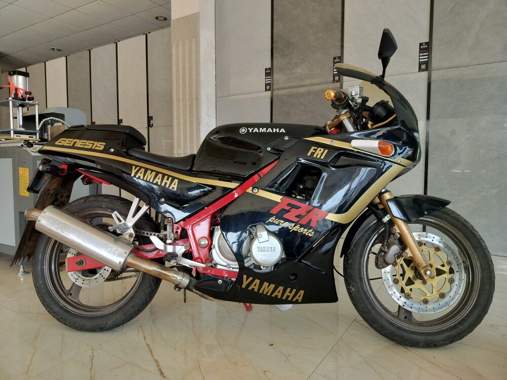 雅马哈 FZR250 整车拉花 车贴 YAMAHA 支持复古车贴复刻