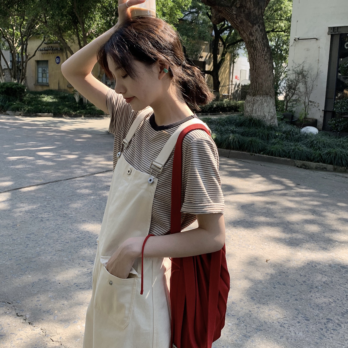 背带控出品 私服超好穿 别致洋气的小花苞背带裙可通勤可扮嫩 酸奶的衣橱 淘优券