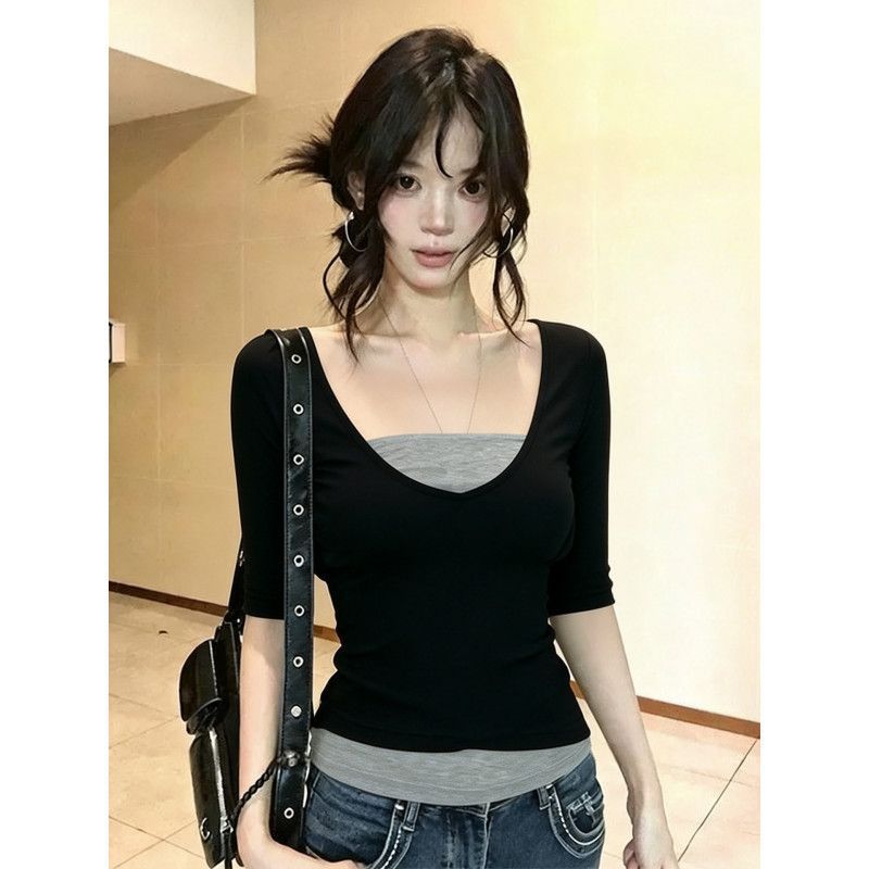 韩系撞色拼接中袖T恤女夏季新款假两件设计感修身显瘦辣妹风上衣