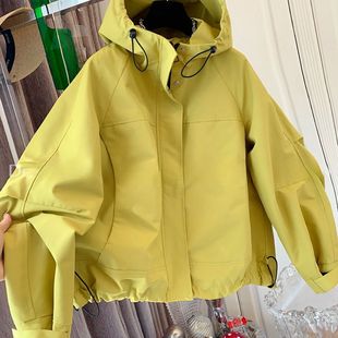 小个子超好看工装风洋气休闲连帽冲锋衣夹克外套女短款开春上衣潮
